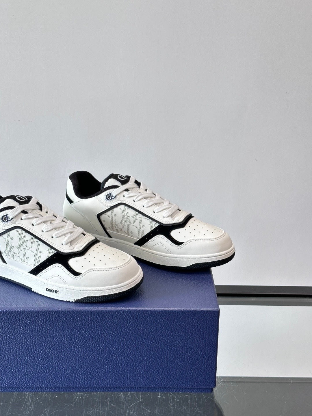 Men Sneakers Shoes